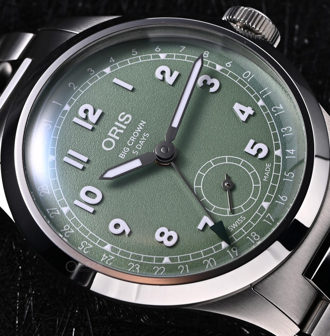 Swiss Luxury Watches for   1,400-2,800 USD