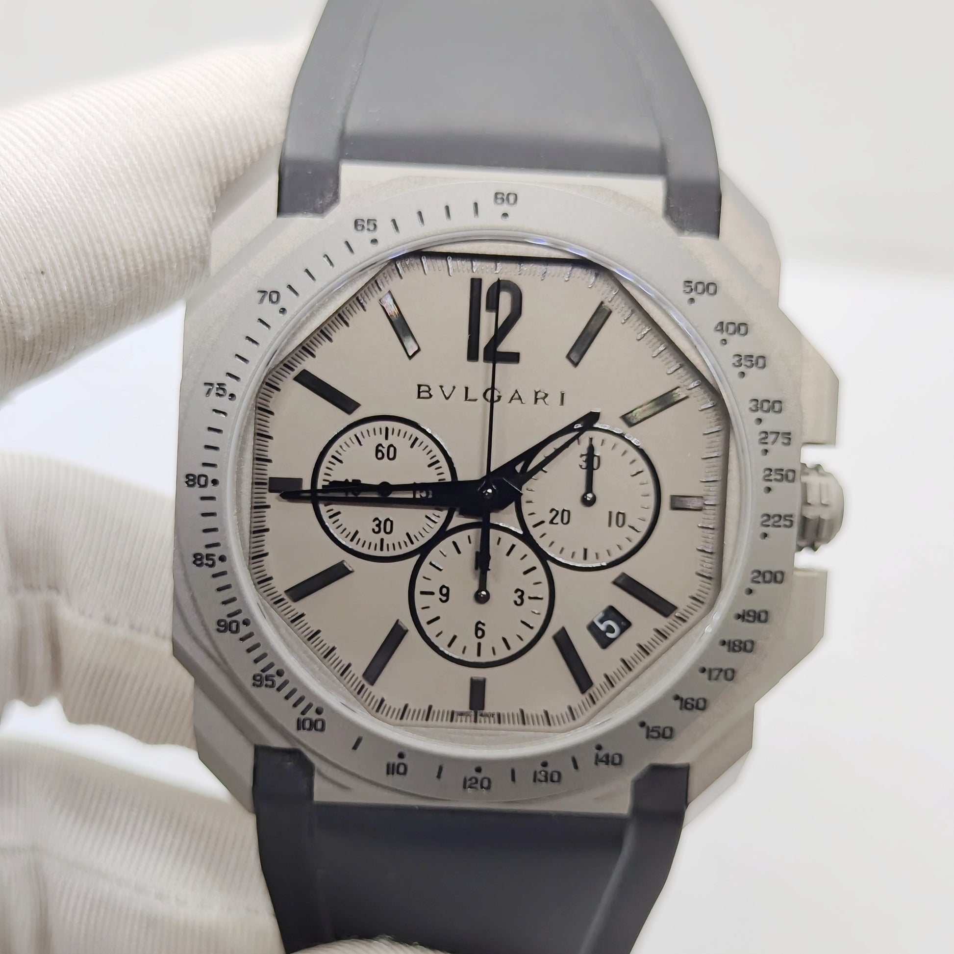 Bvlgari Octo Velocissimo Titanium / Grey / Rubber Ref. 102859/2065