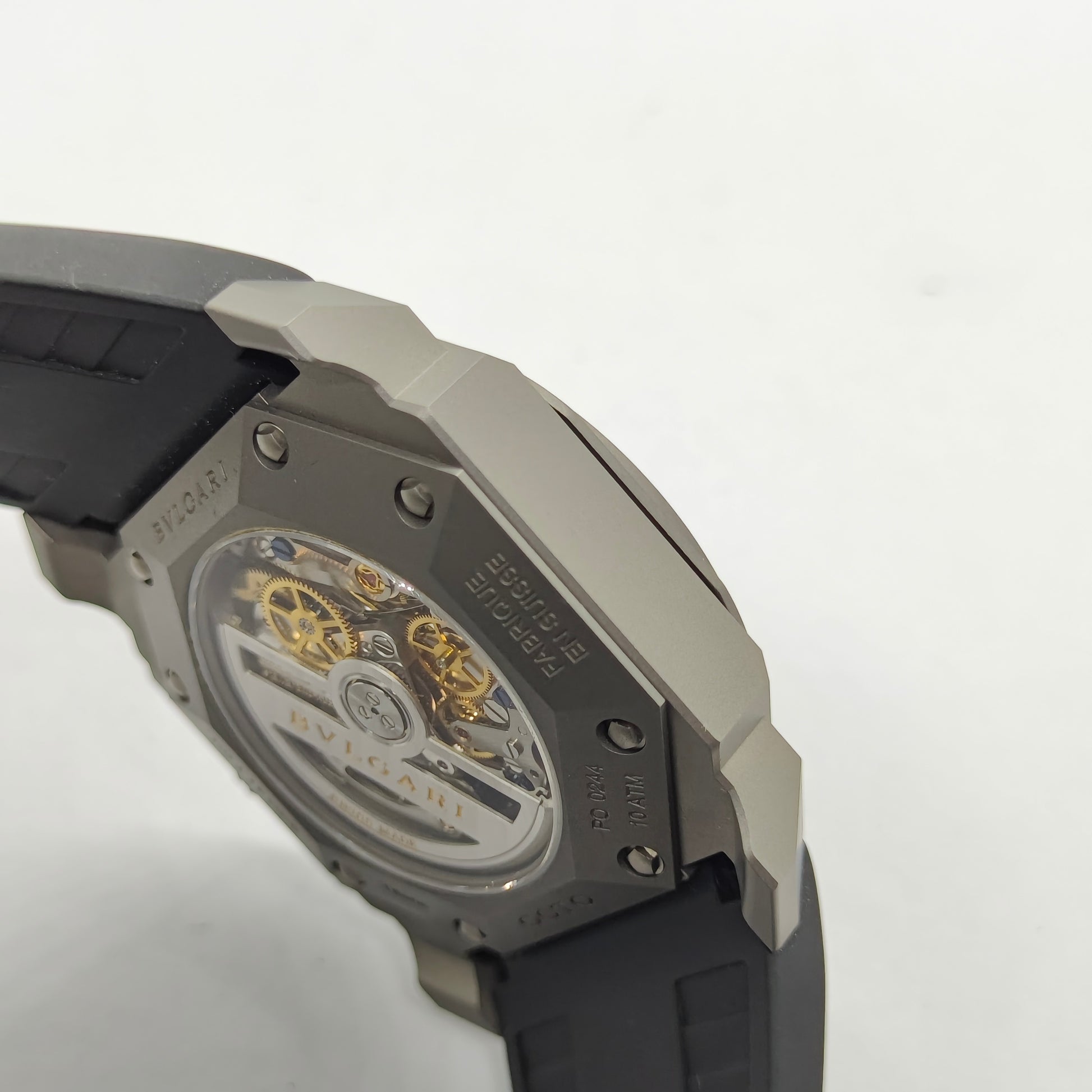 Bvlgari Octo Velocissimo Titanium / Grey / Rubber Ref. 102859/2065