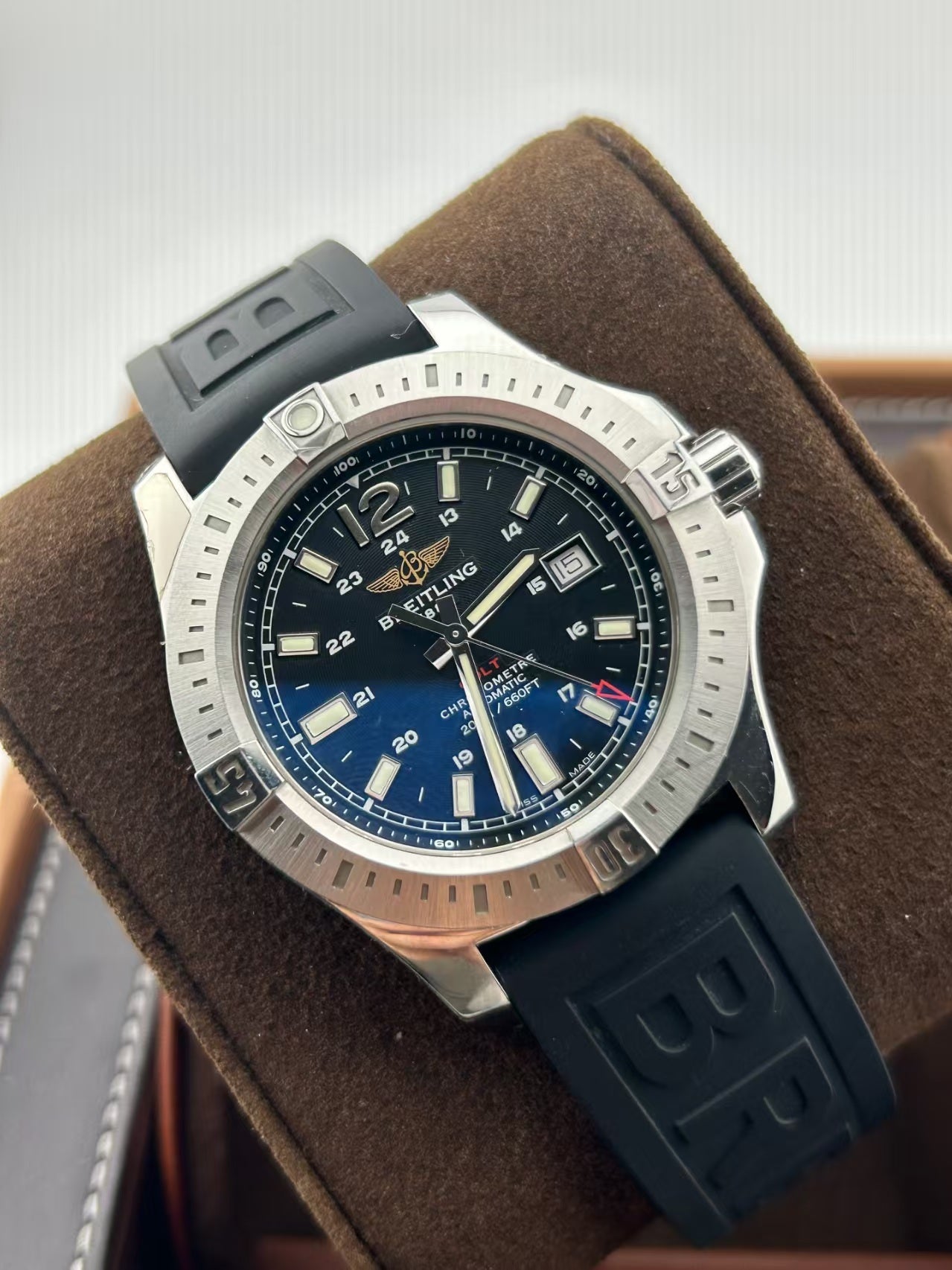 Breitling Colt Automatic A1738811.BD44.435X.A20BA.1/7017