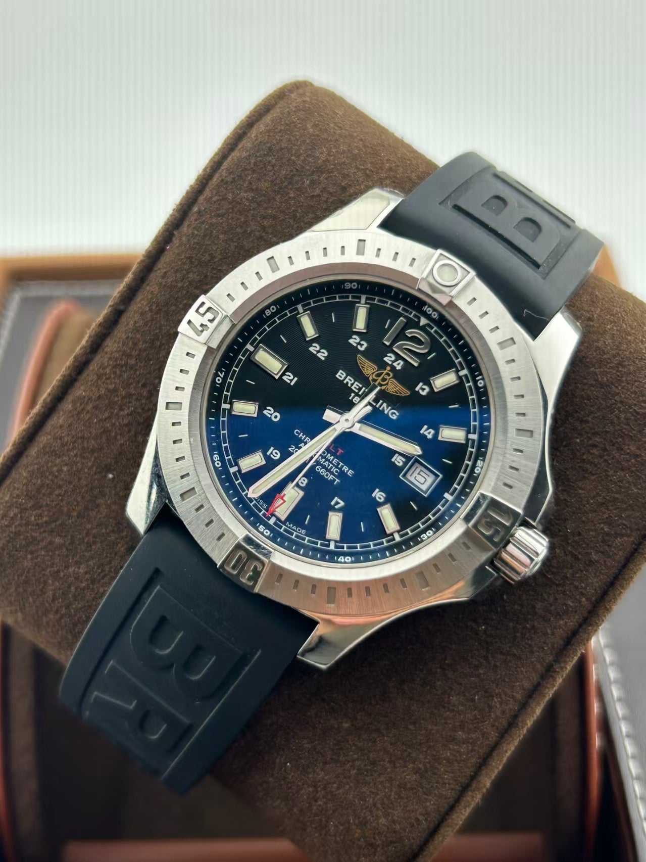 Breitling Colt Automatic A1738811.BD44.435X.A20BA.1/7017