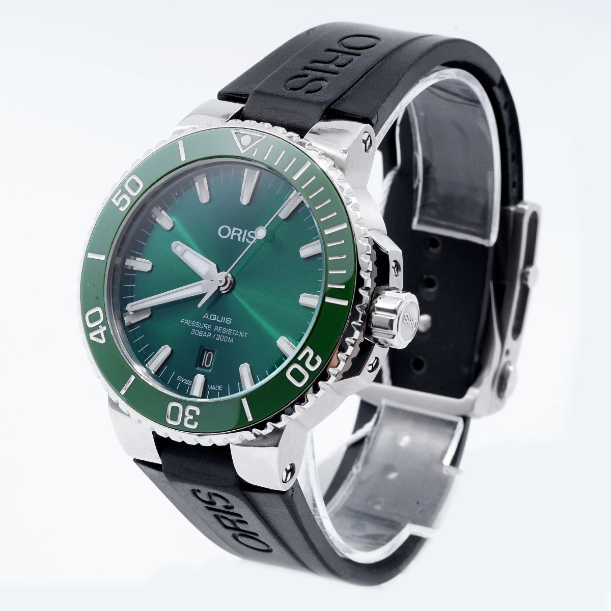 Oris Aquis Automatic Men's Watch 01-733-7730-4157-07-4-24-64, 43.5MM Green Dial, Stainless Steel/WHT030019