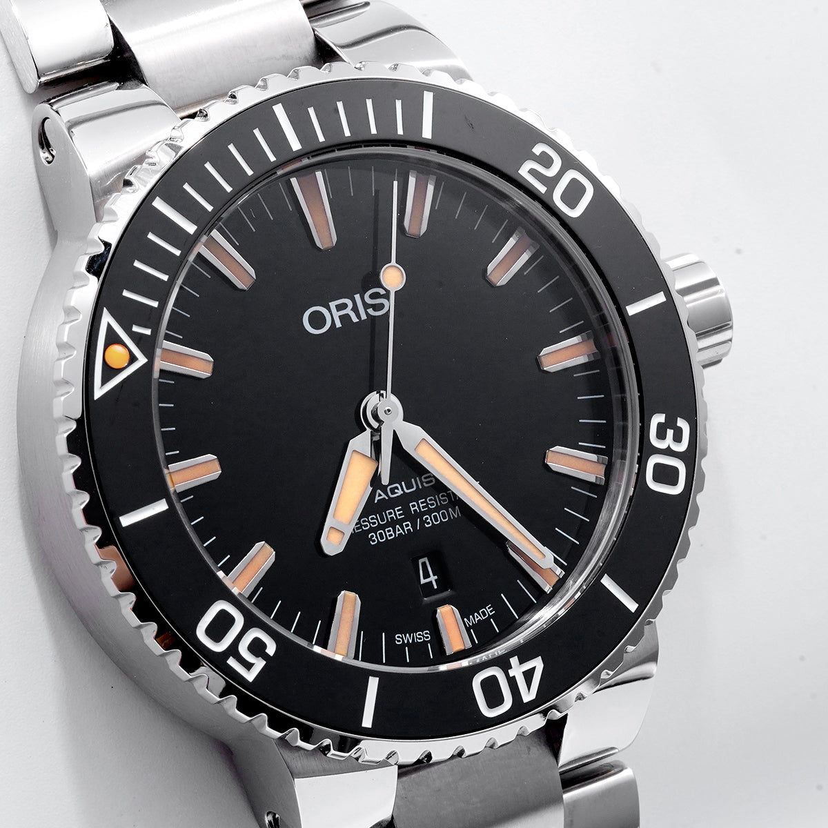 Oris Aquis Automatic Men's Watch 01-733-7730-4159-07-8-24-05, 43.5MM Black Dial, Stainless Steel/WHT030014