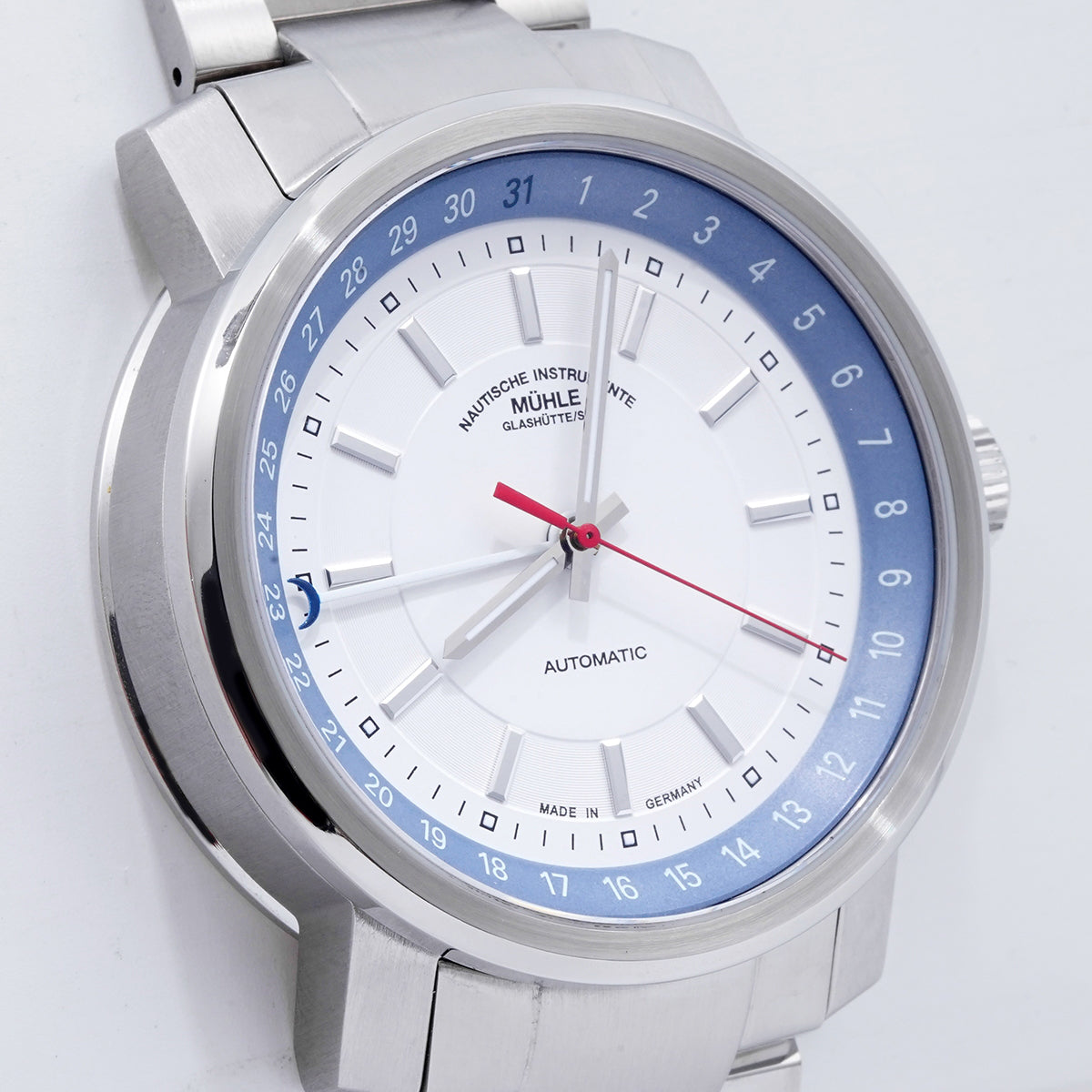Glashütte Original Sporty Automatic Men's Watch M1-25-32-MB, 42.5MM White Dial, Stainless Steel/WHT030012