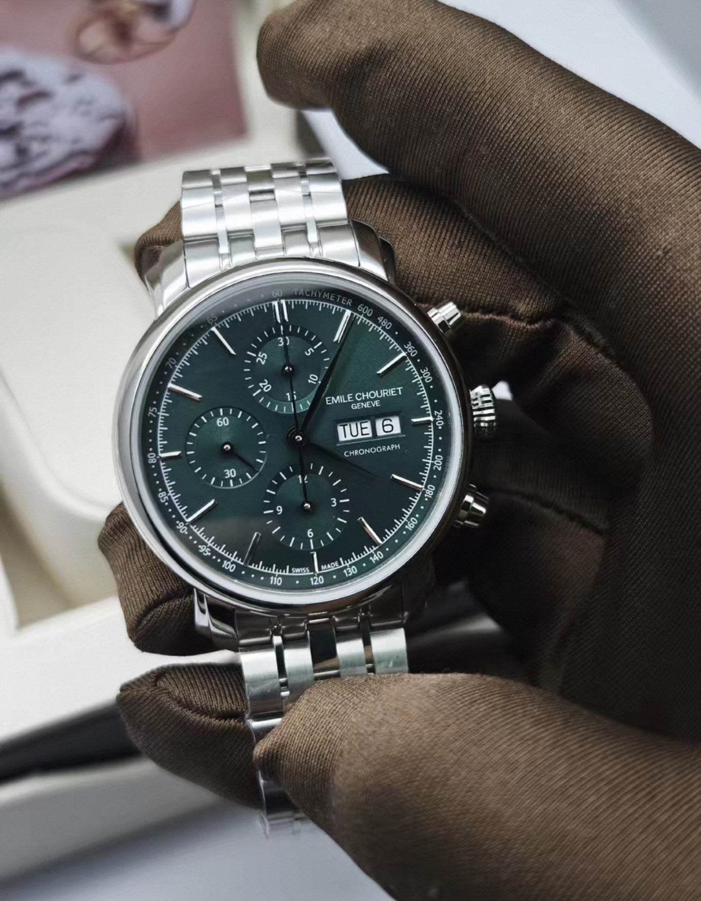 Emile Chouriet Lac Léman Green Chronograph 22.1168.G42.6.6.48.6 /8826