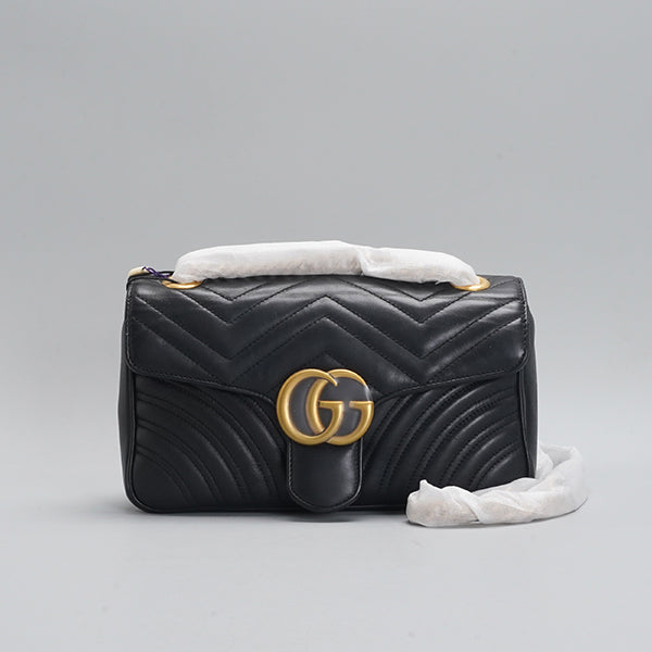 Gucci  Marmont 26 Leather MM Shoulder Bag BGP188196