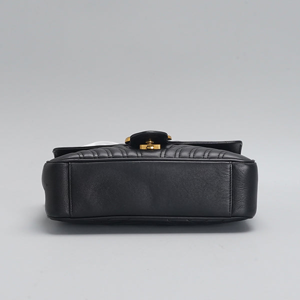 Gucci  Marmont 26 Leather MM Shoulder Bag BGP188196