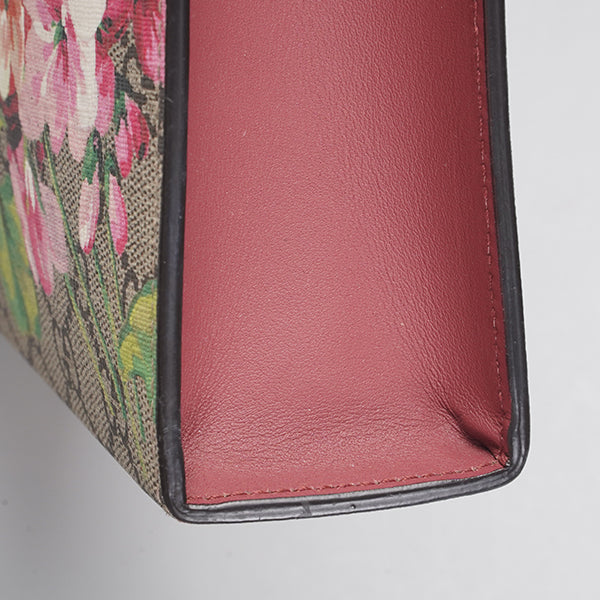 Gucci Multicolor GG Supreme Blooms Canvas and Leather Pouch BGP201614