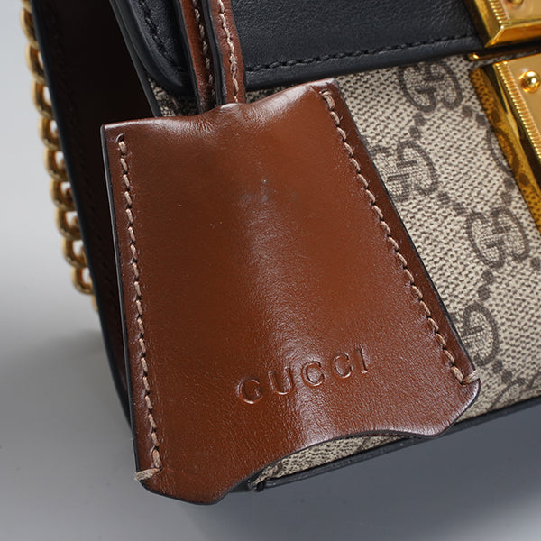 Gucci Padlock small shoulder bag BGP200587