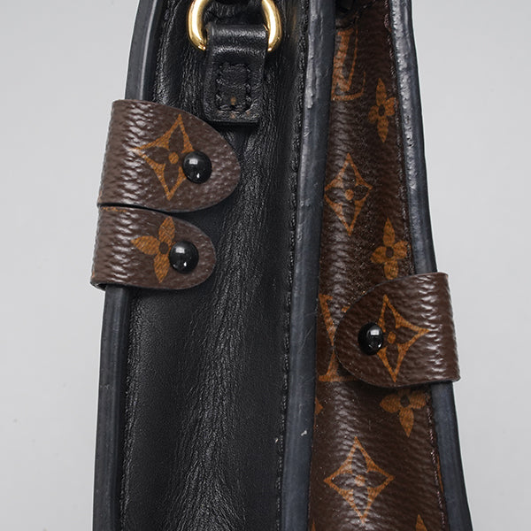 Louis Vuitton Trunk Brown Monogram Canvas Shoulder Bag BGT128338