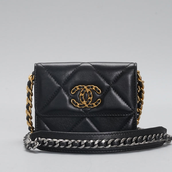 CHANEL 19 Flap Coin Purse Quilted leather Chain Crossbody Bag BGT128309