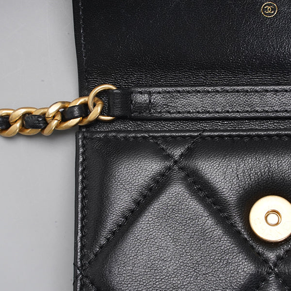 CHANEL 19 Flap Coin Purse Quilted leather Chain Crossbody Bag BGT128309