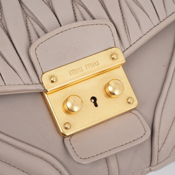 MiuMiu Lambskin Shoulder Bag 23cm BGP192400
