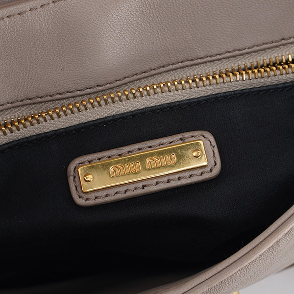 MiuMiu Lambskin Shoulder Bag 23cm BGP192400