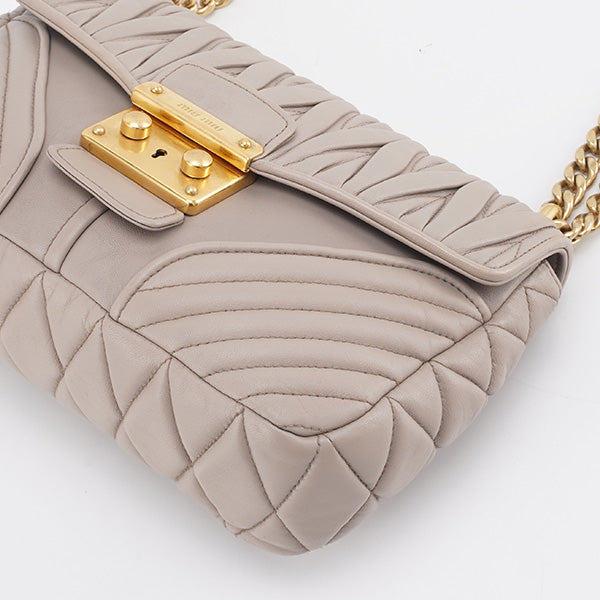 MiuMiu Lambskin Shoulder Bag 23cm BGP192400