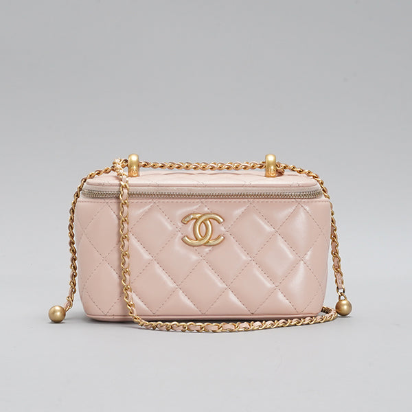 Chanel Vanity Case Light Pink Caviar shoulder bag BGT128320